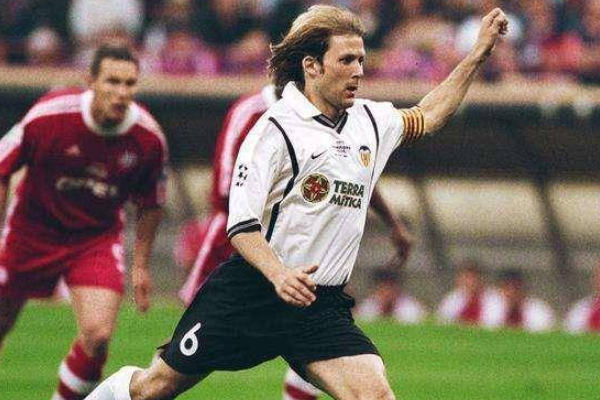 足坛中有哪些冷门的球星？