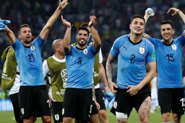 乌拉圭历史有哪些足球巨星？