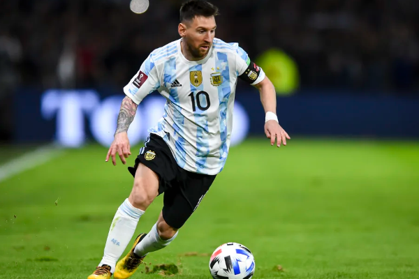 足坛有哪些身价过亿的球员？