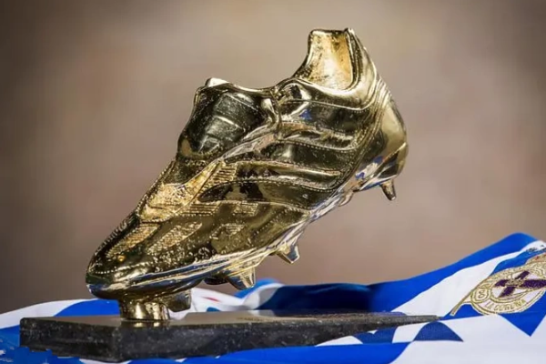 英超金靴奖首届得主是谁？