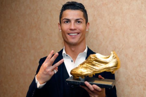 C罗获得过几次意甲金靴奖？