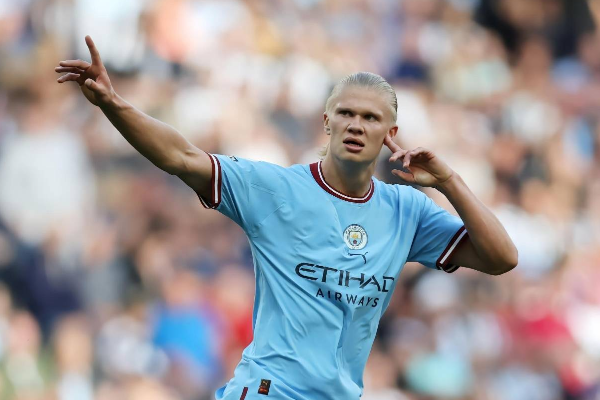 哈兰德点射得手曼城再度领先年轻才俊！