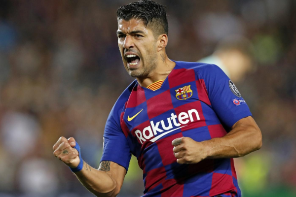 苏亚雷斯的足球职业生涯如何？