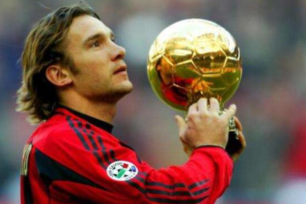 如何评价舍甫琴科的职业生涯？