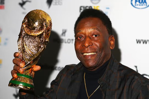 贝利为何可以坐稳足坛第一的位置？