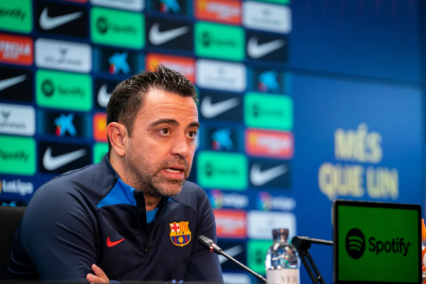 哈维坦言：巴萨需调整以重返巅峰状态