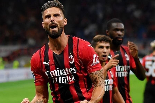 米兰主场2-1击败巴黎赢得欧冠首胜