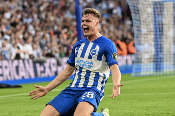 布莱顿小将埃文-弗格森：考驾照比踢球难多了