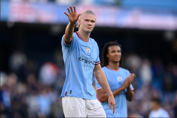 哈兰德加盟曼城时的转会费是多少？