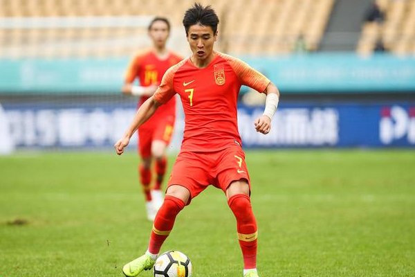 韦世豪的踢球水平怎么样？