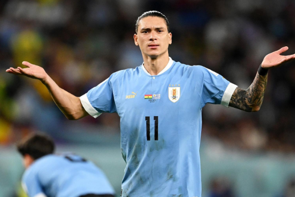 乌拉圭历史第二支在世界杯冠军主场净胜对手超1球