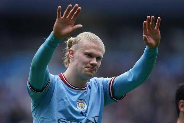 哈兰德盛赞C罗：C罗是他踢球过程中最大的灵感来源