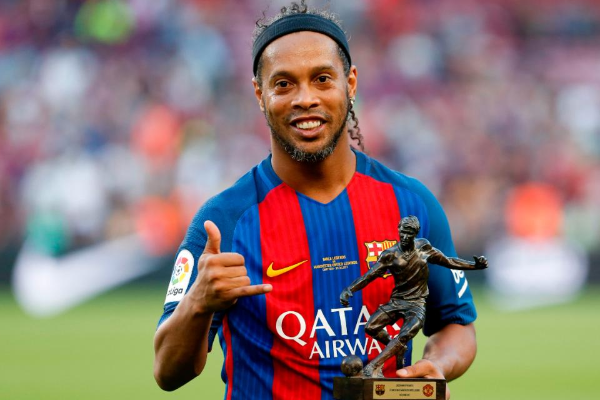 小罗和普拉蒂尼是谁更接近球王？