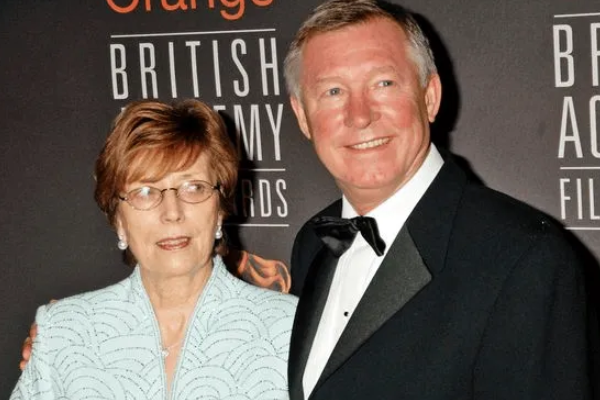 弗格森坦言：妻子若知晓我在赛马上花费之巨或将是我的末日！