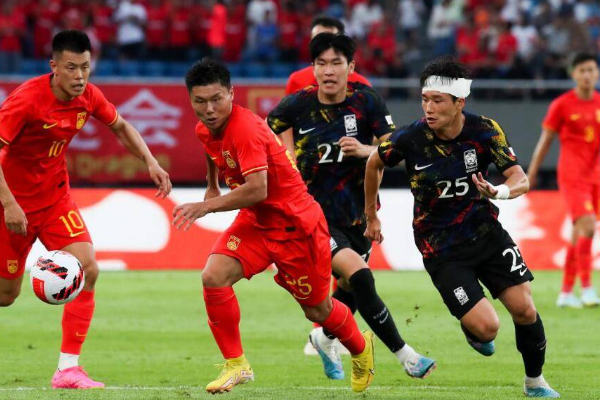 国足赢韩国队是哪一年？