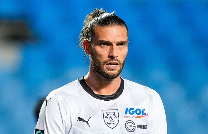 安迪-卡罗尔回顾职业生涯：聊才华洋溢的前队友们与鲁尼的个性评价