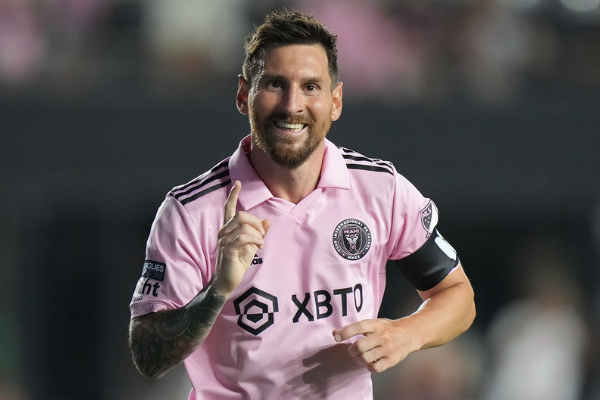 美国的职业足球比赛有哪些？