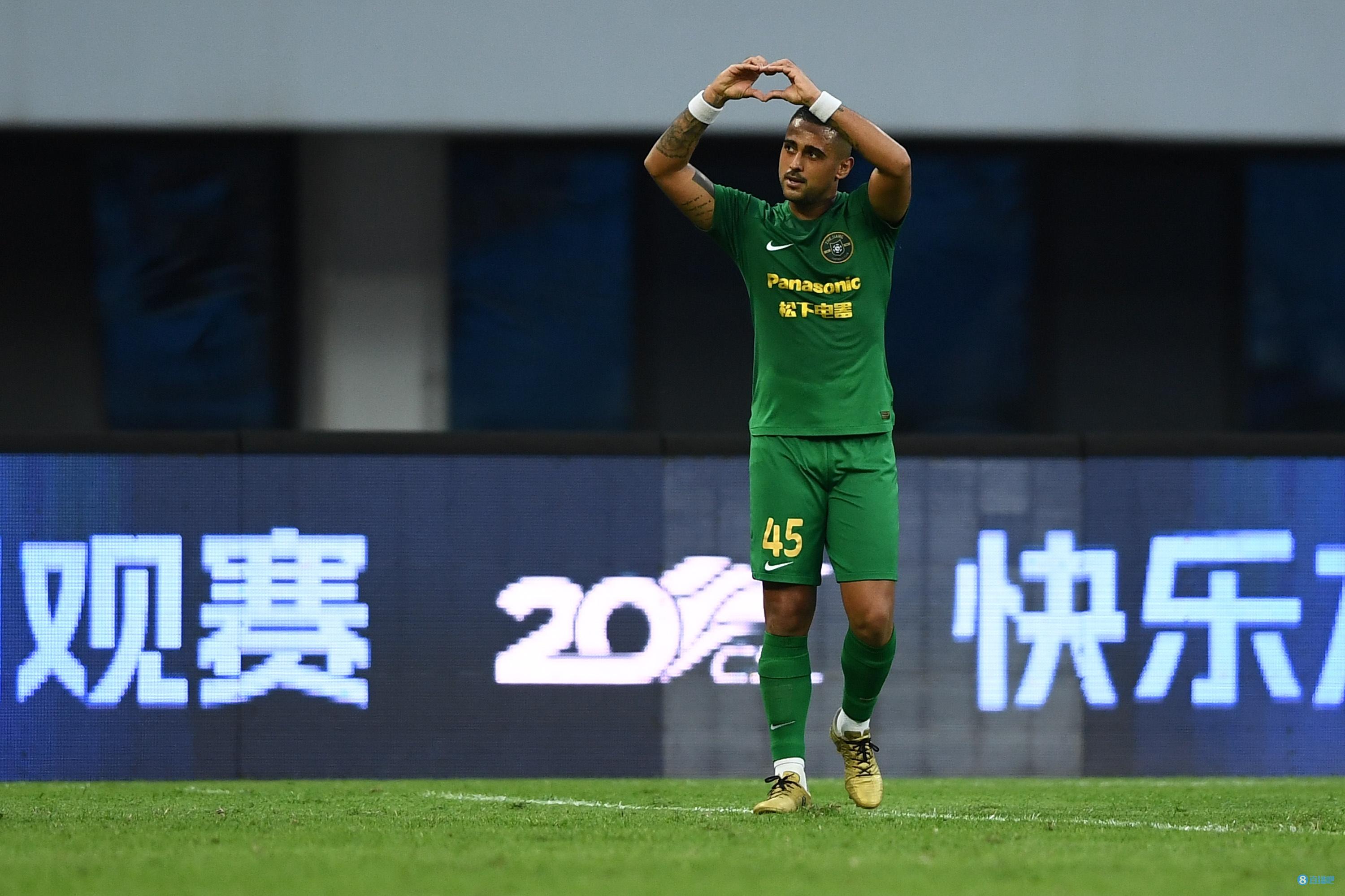 浙江队莱昂纳多和穆谢奎或将继续效力