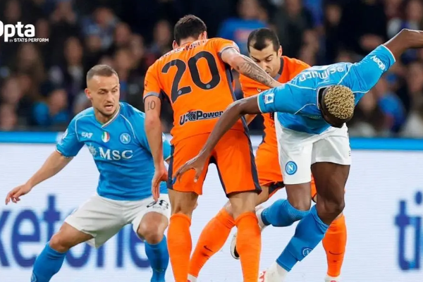 那不勒斯主场苦战0-3不敌国际米兰