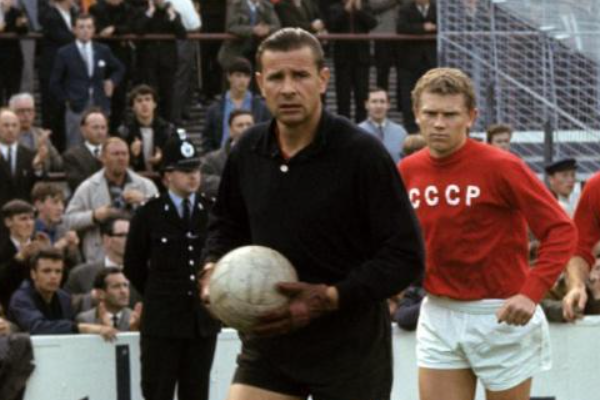 世界第一门将是谁？