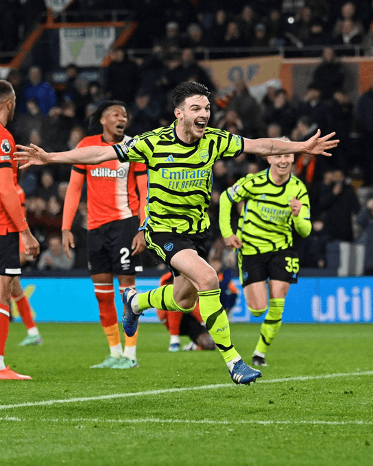 阿森纳中场赖斯绝杀卢顿助球队摘得至关重要的胜利