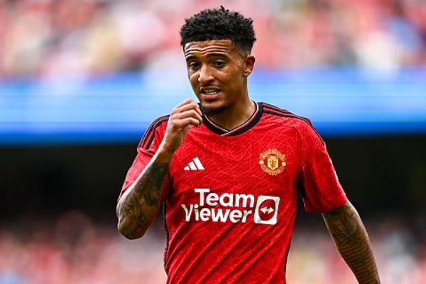 曼联体育总监默托赴沙特力挺转会：谈判寻求资金助力引援大计