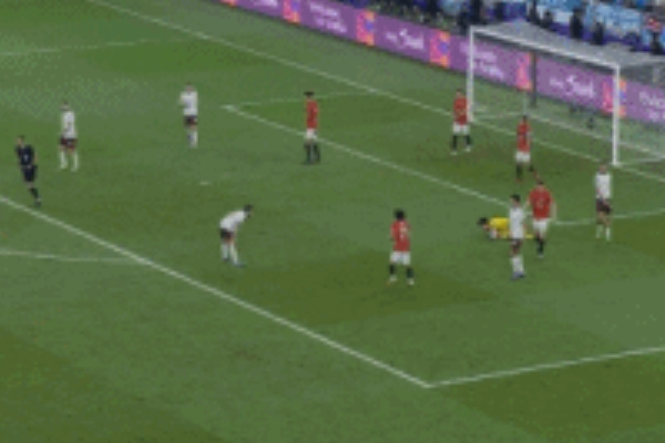 曼城3-0轻取浦和红钻成功晋级世俱杯决赛