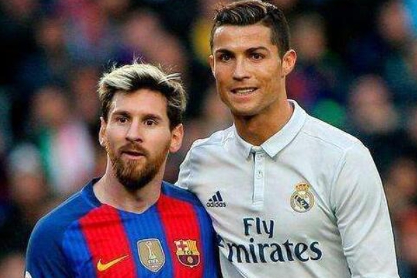 C罗和梅西年龄相差多少？