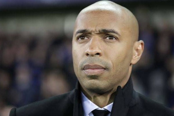 阿森纳0-2失利因进球争议：享利抱怨缺乏俯瞰机位