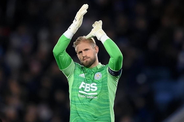 曼联历史上最伟大的门将是谁？