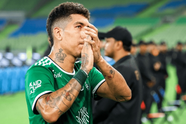 菲尔米诺或将租借英超豪门