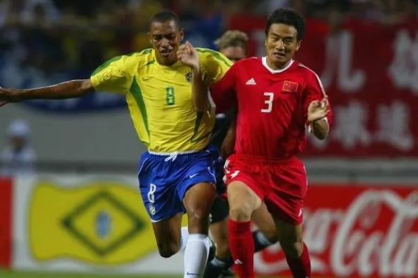 国足进世界杯是哪一年？