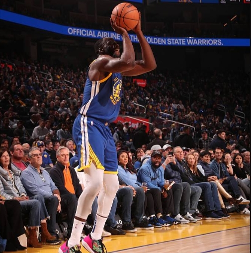 科尔确认勇士主力格林明日将缺席比赛