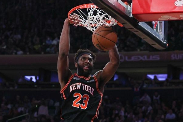 NBA拒绝尼克斯特例请求：赛季末或见米切尔-罗宾逊重返球场