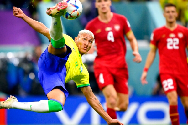 越位规则是足球比赛中的哪种规则？