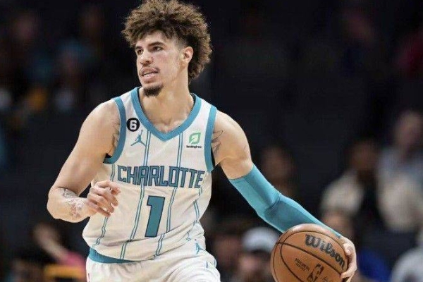 黄蜂本赛季半场得分创历史新低