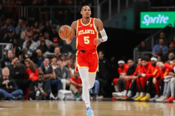 老鹰队球员默里对于交易流言保持职业态度