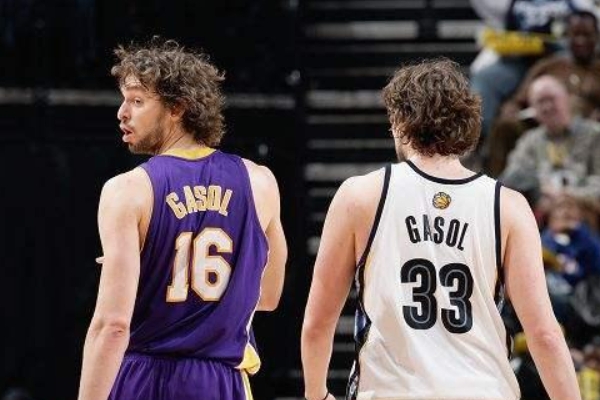 保罗·加索尔的弟弟叫什么名字？