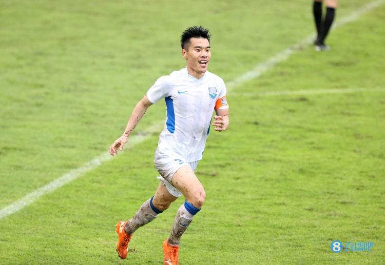 国脚王秋明缺席津门虎集训全程向队友调侃透露思念之情