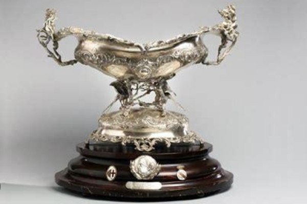 什么是伯纳乌杯？