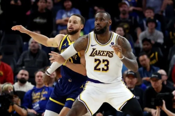 NBA官方裁判报告揭露：湖人击败勇士关键时刻裁判漏判曝光