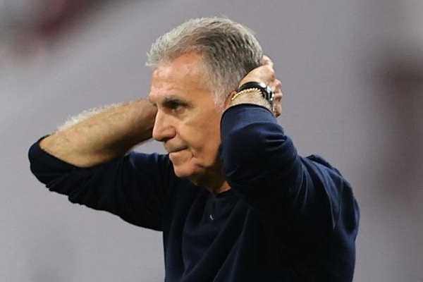 国足或考虑换帅！葡萄牙老帅奎罗斯或成理想人选