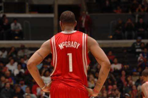 火箭队1号球衣都有哪些球员穿过？