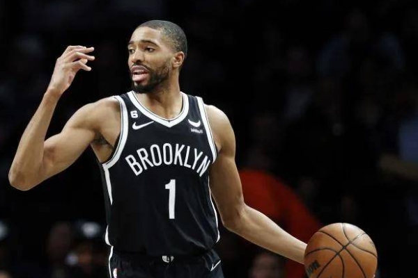 布里奇斯球衣号码几号？