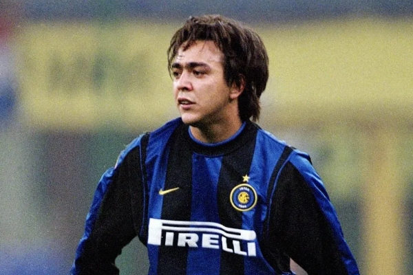 首届世界杯金靴的获得者是谁？