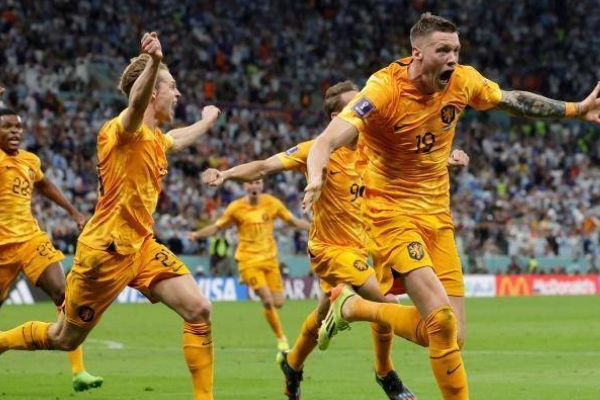 韦霍斯特与梅西口角的起因和过程是什么？