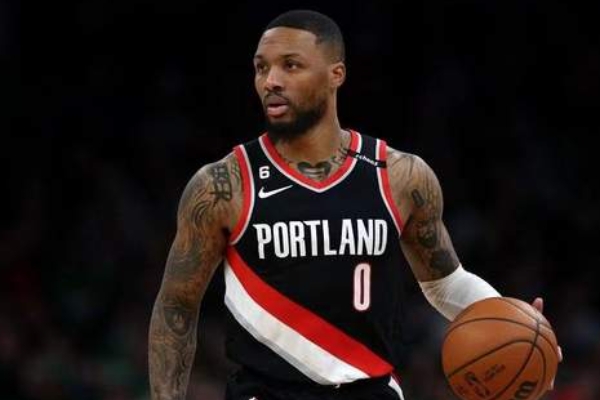 利拉德为什么被遭到嘲讽？