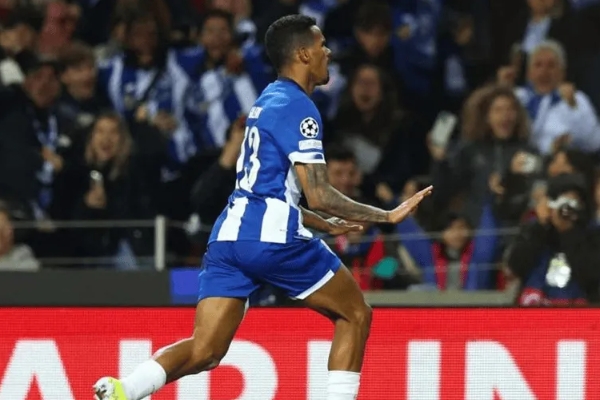 加莱诺绝杀助波尔图1-0逆转击败阿森纳