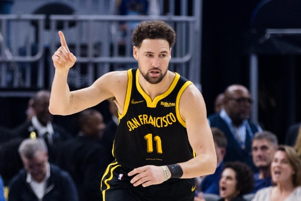 克莱：替补过渡顺利助勇士高效击败奇才