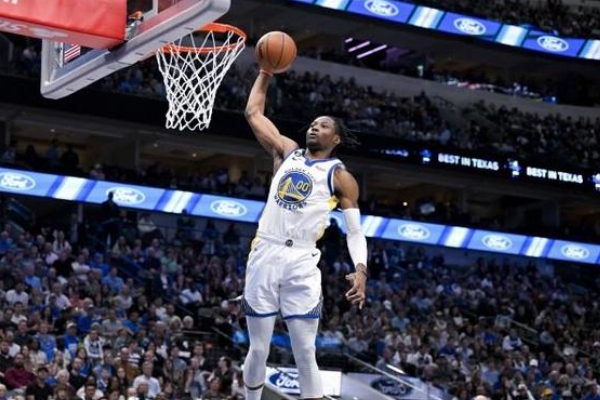 库明加高效发挥助勇士轻取奇才